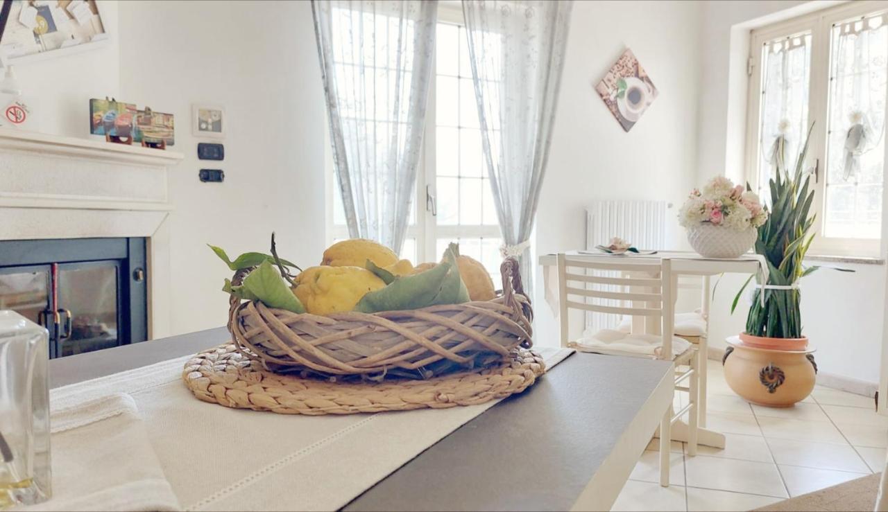 B&B Maison Blanche Pompéi Extérieur photo