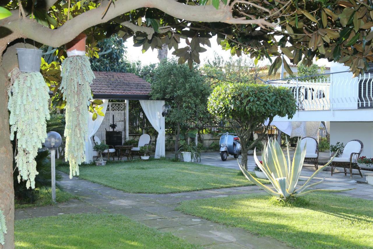 B&B Maison Blanche Pompéi Extérieur photo