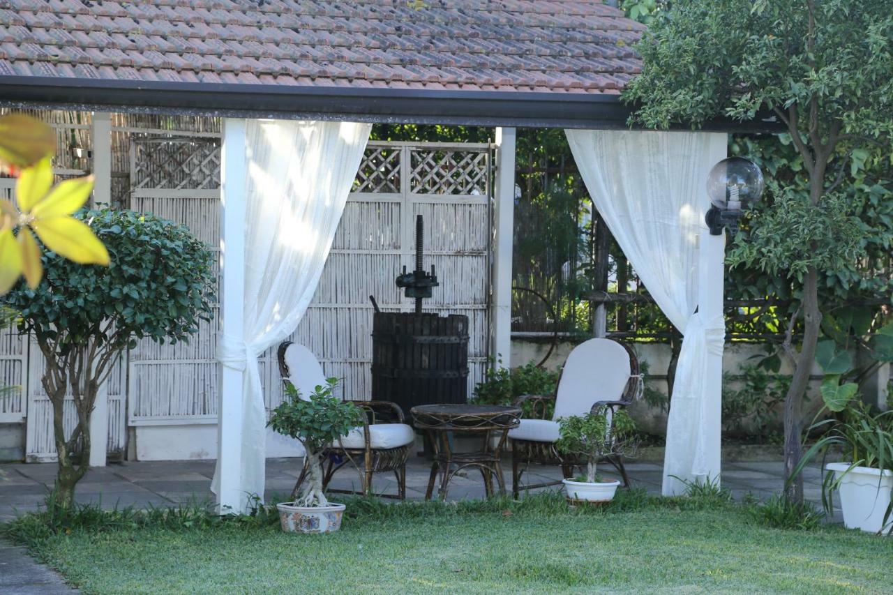 B&B Maison Blanche Pompéi Extérieur photo